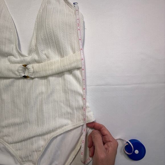 Vero Moda Freedom white belted one piece swimsuit size medium NWT - Picture 9 of 12